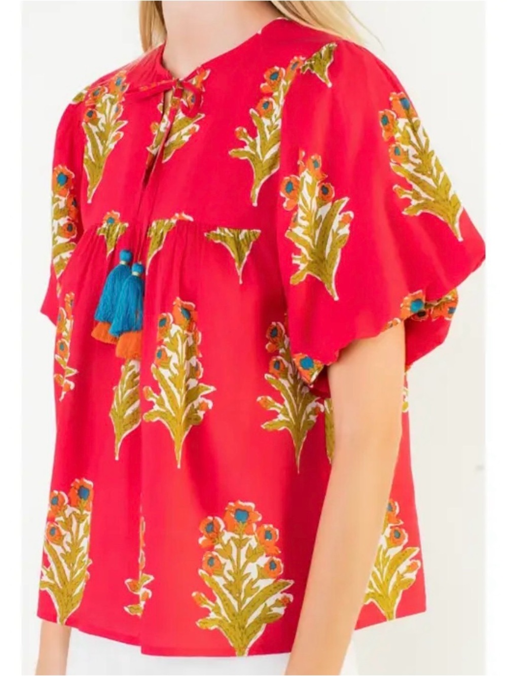 THML Clothing Floral Tassel Blouse – Size Small – NWT